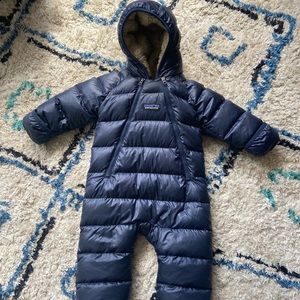 Patagonia Infant Hi-Loft Down Sweater Bunting snow suit